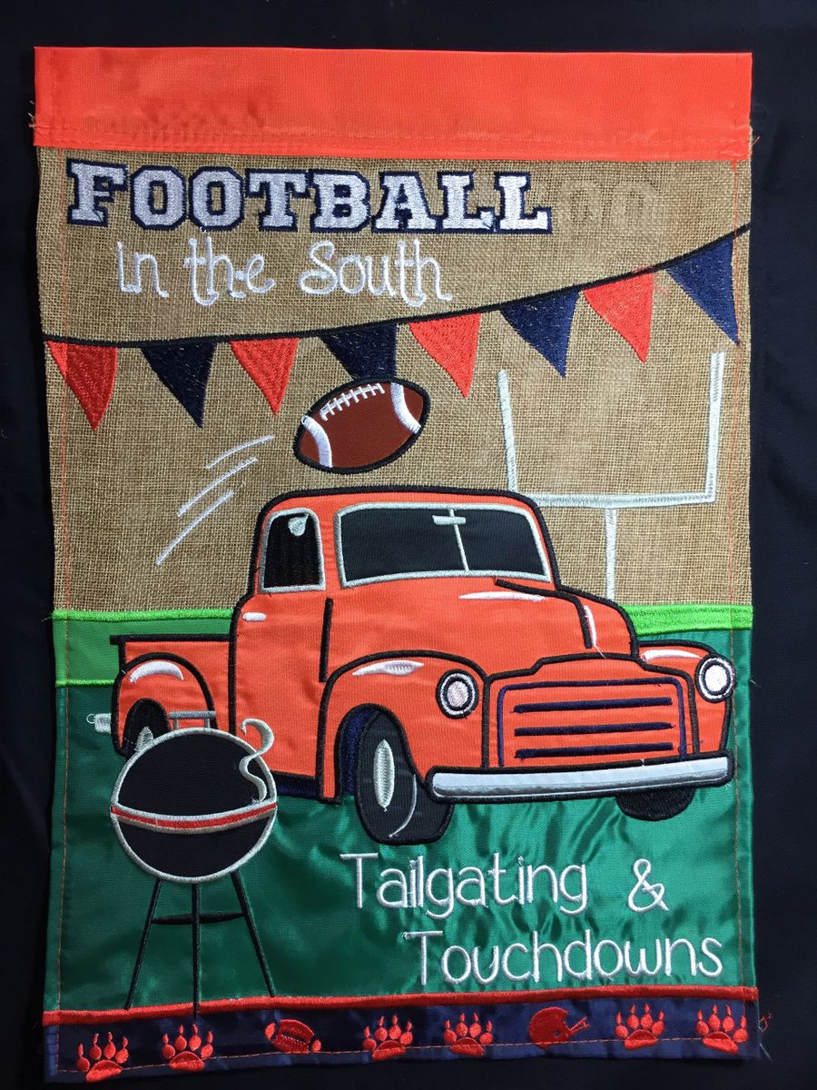 1569AUBURN TAILGATING